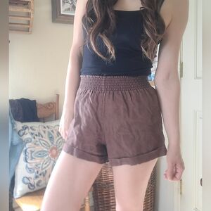 Reformation brown linen casual elastic smocked waist shorts size xs